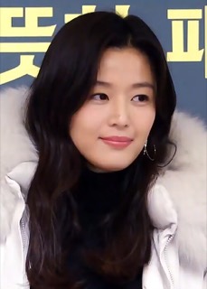 チョン・ジヒョン