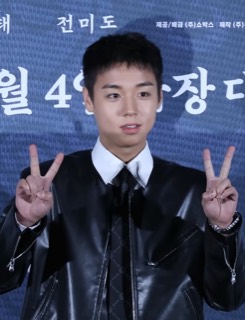パク・ジフン